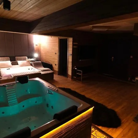 De Pelit Hotel 3*
